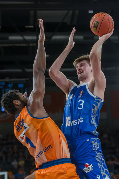 大量媒体曝 大量媒体曝