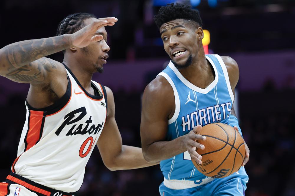 坎宁安带领 坎宁安带领