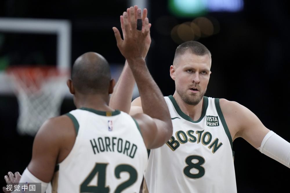 并在执教马 并在执教马