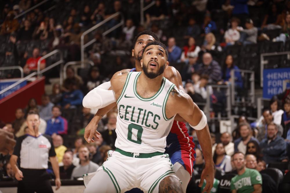 12个月恢 12个月恢